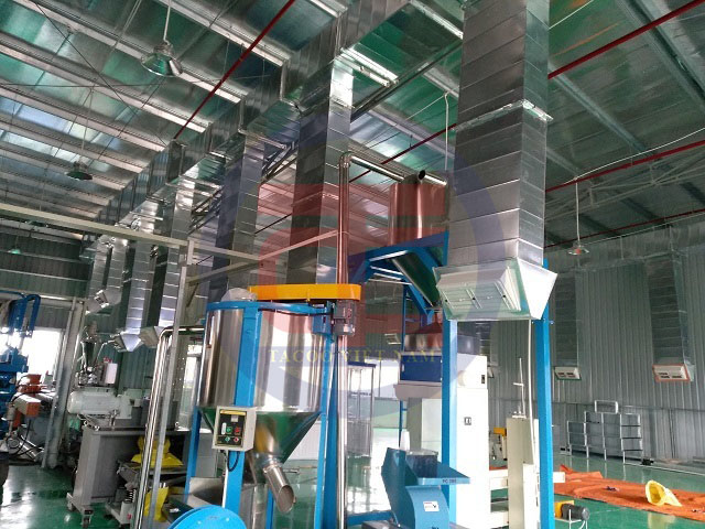 Hệ thống hút công nghiệp được lắp đặt tại nhà xưởng Thái Dương
