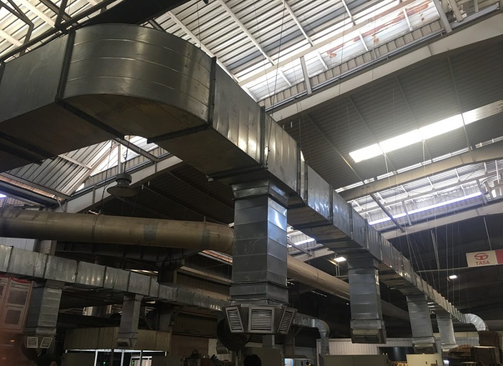 Hệ thống đường ống gió được lắp đặt hoàn chỉnh